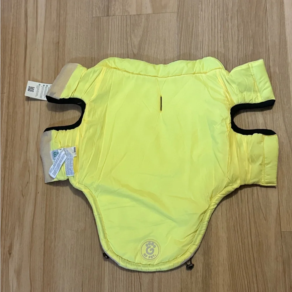 GF PET Reversible Chalet Dog Jacket Large Tan Yellow Reversible